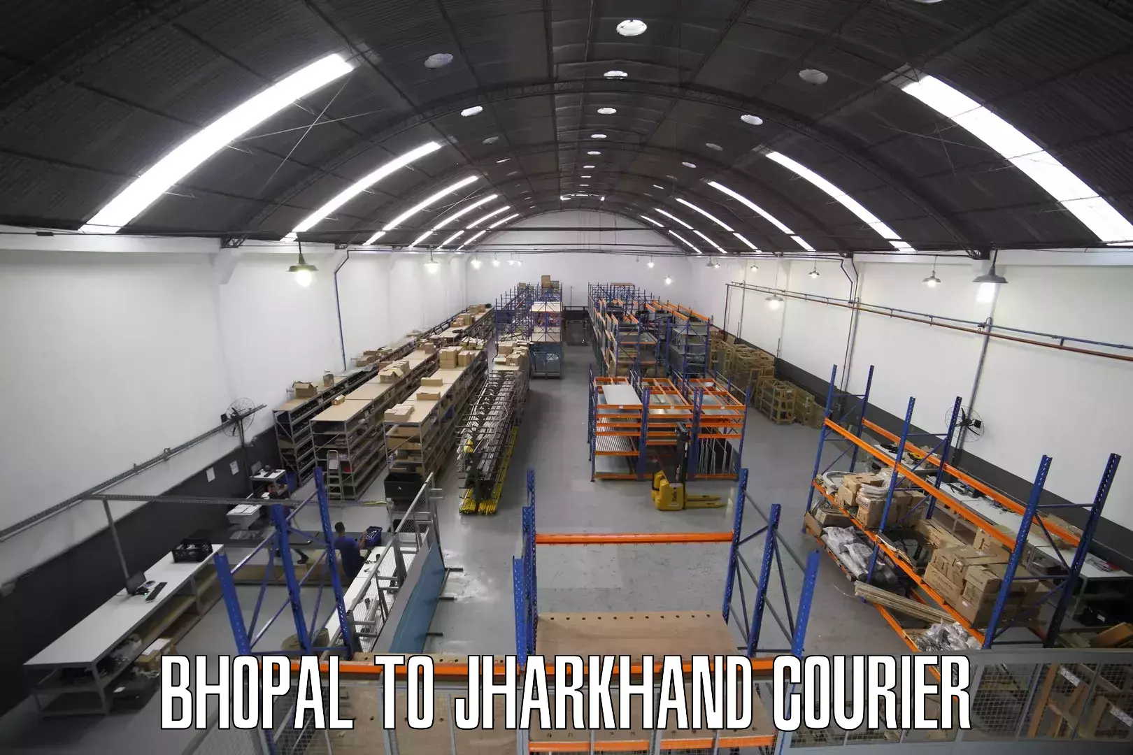 Efficient cargo handling Bhopal to Chakradharpur