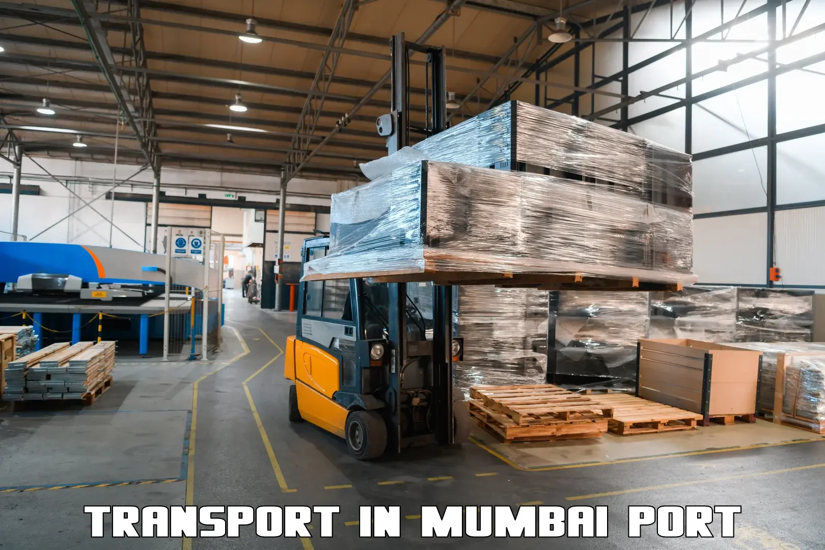 Cargo transportation services in Mumbai Port